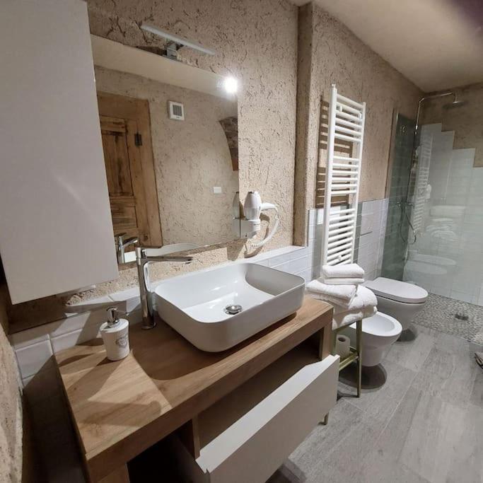 Istanti - Menta Apartment Costigliole Saluzzo Bagian luar foto