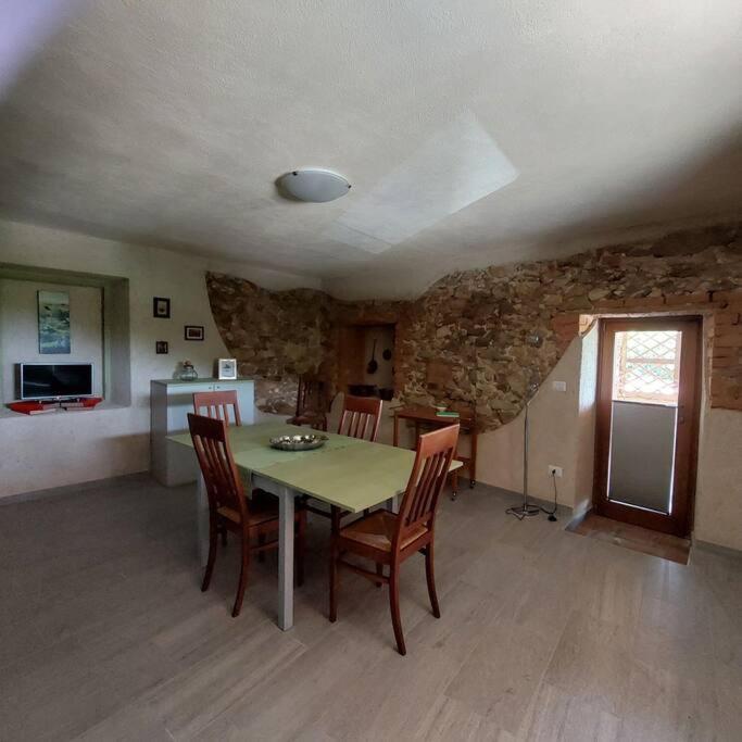 Istanti - Menta Apartment Costigliole Saluzzo Bagian luar foto